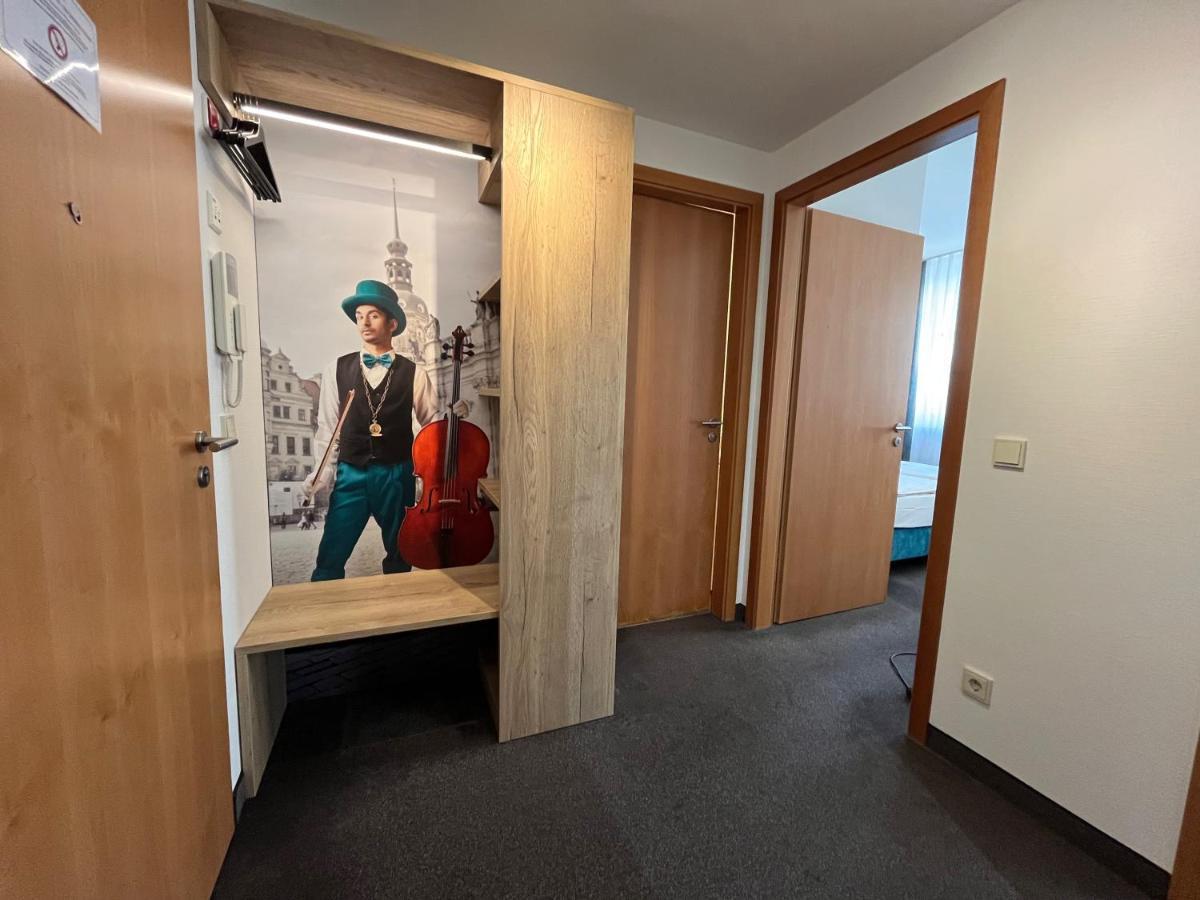 Gemuetliches Apartment Mit Blick Zur Frauenkirche Dresden Ngoại thất bức ảnh